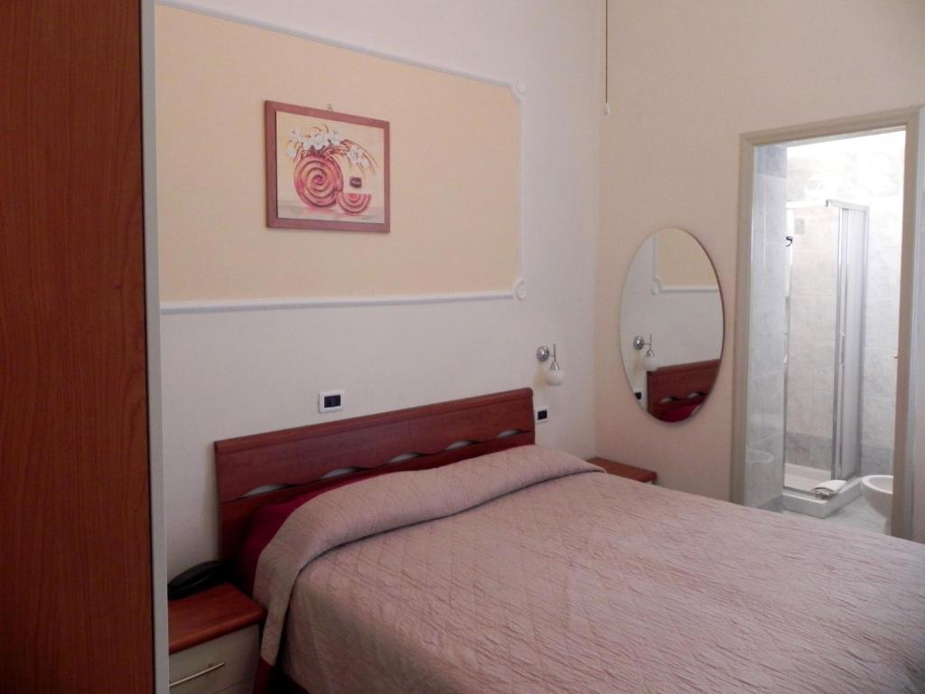 Hotel Ondina Viareggio Ruang foto